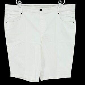 Terra & Sky Women's Stretch Pull-on White Denim Shorts Plus Sz 3X (24W-26W) NWOT